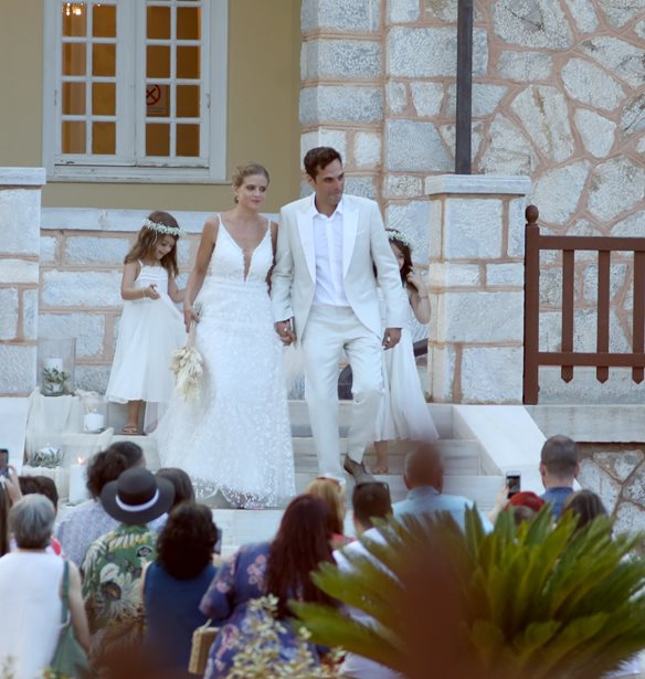 &#x394;&#x3B1;&#x3BD;&#x3AC;&#x3B7; &#x39C;&#x3B9;&#x3C7;&#x3B1;&#x3BB;&#x3AC;&#x3BA;&#x3B7; | &#x3A4;&#x3BF; &#x3C1;&#x3BF;&#x3BC;&#x3B1;&#x3BD;&#x3C4;&#x3B9;&#x3BA;&#x3CC; &#x3BD;&#x3C5;&#x3C6;&#x3B9;&#x3BA;&#x3CC;, &#x3C4;&#x3BF; &#x3BA;&#x3BF;&#x3BC;&#x3C8;&#x3CC; &#x3C7;&#x3C4;&#x3AD;&#x3BD;&#x3B9;&#x3C3;&#x3BC;&#x3B1; &#x3BA;&#x3B1;&#x3B9; &#x3CC;&#x3BB;&#x3B5;&#x3C2; &#x3BF;&#x3B9; &#x3BB;&#x3B5;&#x3C0;&#x3C4;&#x3BF;&#x3BC;&#x3AD;&#x3C1;&#x3B5;&#x3B9;&#x3B5;&#x3C2; &#x3B1;&#x3C0;&#x3CC; &#x3C4;&#x3BF; &#x3B3;&#x3AC;&#x3BC;&#x3BF; &#x3C4;&#x3B7;&#x3C2;