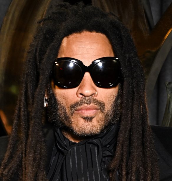 Lenny Kravitz | &#x3A3;&#x3C4;&#x3BF; &#x3C3;&#x3C0;&#x3AF;&#x3C4;&#x3B9; &#x3C4;&#x3BF;&#x3C5; &#x3C3;&#x3C4;&#x3BF; &#x3A0;&#x3B1;&#x3C1;&#x3AF;&#x3C3;&#x3B9; &#x3AD;&#x3C7;&#x3B5;&#x3B9; &#x3AD;&#x3BD;&#x3B1; &#x3BF;&#x3BB;&#x3CC;&#x3BA;&#x3BB;&#x3B7;&#x3C1;&#x3BF; &#x3B4;&#x3C9;&#x3BC;&#x3AC;&#x3C4;&#x3B9;&#x3BF; &#x3B1;&#x3C6;&#x3B9;&#x3B5;&#x3C1;&#x3C9;&#x3BC;&#x3AD;&#x3BD;&#x3BF; &#x3C3;&#x3B5; &#x3BC;&#x3AF;&#x3B1; &#x3B3;&#x3C5;&#x3BD;&#x3B1;&#x3AF;&#x3BA;&#x3B1;
