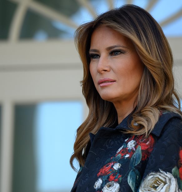 Melania Trump | &#x3A4;&#x3BF; &#x3C3;&#x3B1;&#x3BA;&#x3AC;&#x3BA;&#x3B9; &#x3C4;&#x3C9;&#x3BD; 51.000 &#x3B4;&#x3BF;&#x3BB;&#x3B1;&#x3C1;&#x3AF;&#x3C9;&#x3BD; &#x3BA;&#x3B9; &#x3AC;&#x3BB;&#x3BB;&#x3B5;&#x3C2; 7 &#x3C6;&#x3BF;&#x3C1;&#x3AD;&#x3C2; &#x3C0;&#x3BF;&#x3C5; &#x3C4;&#x3BF; &#x3C3;&#x3C4;&#x3C5;&#x3BB; &#x3C4;&#x3B7;&#x3C2; &#x3B8;&#x3B5;&#x3C9;&#x3C1;&#x3AE;&#x3B8;&#x3B7;&#x3BA;&#x3B5; &#x3B1;&#x3C0;&#x3C1;&#x3B5;&#x3C0;&#x3AD;&#x3C2;