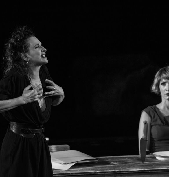 &#x397; Juliette Binoche &#x3C3;&#x3C4;&#x3B7;&#x3BD; &#x395;&#x3C0;&#x3AF;&#x3B4;&#x3B1;&#x3C5;&#x3C1;&#x3BF; | &#x39D;&#x3AD;&#x3B5;&#x3C2; &#x3C6;&#x3C9;&#x3C4;&#x3BF;&#x3B3;&#x3C1;&#x3B1;&#x3C6;&#x3AF;&#x3B5;&#x3C2; &#x3B1;&#x3C0;&#x3CC; &#x3C4;&#x3BF;&#x3BD; &quot;&#x38C;&#x3C1;&#x3BA;&#x3BF; &#x3C4;&#x3B7;&#x3C2; &#x395;&#x3C5;&#x3C1;&#x3CE;&#x3C0;&#x3B7;&#x3C2;&quot;