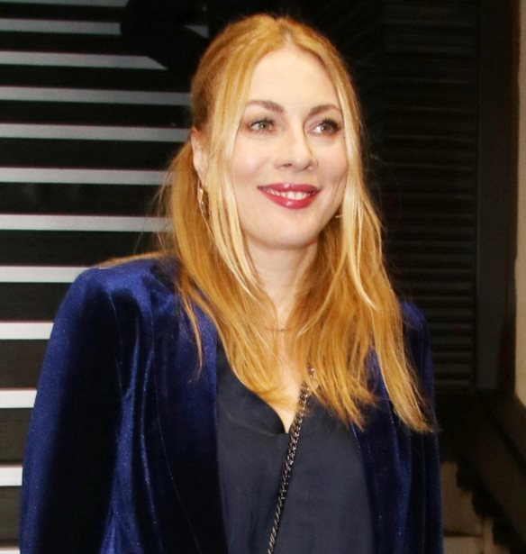 &#x397; &#x3A3;&#x3BC;&#x3B1;&#x3C1;&#x3AC;&#x3B3;&#x3B4;&#x3B1; &#x39A;&#x3B1;&#x3C1;&#x3CD;&#x3B4;&#x3B7; &#x3C6;&#x3CC;&#x3C1;&#x3B5;&#x3C3;&#x3B5; &#x3C4;&#x3BF; &#x3C4;&#x3B6;&#x3B9;&#x3BD; &#x3C0;&#x3BF;&#x3C5; &#x3C0;&#x3C1;&#x3BF;&#x3C4;&#x3B9;&#x3BC;&#x3BF;&#x3CD;&#x3BD; &#x3CC;&#x3BB;&#x3B5;&#x3C2; &#x3BF;&#x3B9; fashionistas &#x3C4;&#x3BF;&#x3BD; &#x3C7;&#x3B5;&#x3B9;&#x3BC;&#x3CE;&#x3BD;&#x3B1;