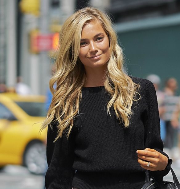 &#x388;&#x3BD;&#x3B1; &#x3C0;&#x3C1;&#x3CE;&#x3B7;&#x3BD; &#x3BC;&#x3BF;&#x3BD;&#x3C4;&#x3AD;&#x3BB;&#x3BF; &#x3C4;&#x3B7;&#x3C2; Victoria&#x27;s Secret &#x3C0;&#x3B1;&#x3C1;&#x3B1;&#x3B4;&#x3AD;&#x3C7;&#x3B5;&#x3C4;&#x3B1;&#x3B9; &#x3C4;&#x3CE;&#x3C1;&#x3B1; &#x3CC;&#x3C4;&#x3B9; &#x3C0;&#x3C1;&#x3BF;&#x3AD;&#x3B2;&#x3B1;&#x3BB;&#x3BB;&#x3B5; &#x3AD;&#x3BD;&#x3B1; &#x3B1;&#x3BD;&#x3B8;&#x3C5;&#x3B3;&#x3B9;&#x3B5;&#x3B9;&#x3BD;&#x3CC; &#x3C3;&#x3C9;&#x3BC;&#x3B1;&#x3C4;&#x3B9;&#x3BA;&#x3CC; &#x3C0;&#x3C1;&#x3CC;&#x3C4;&#x3C5;&#x3C0;&#x3BF;