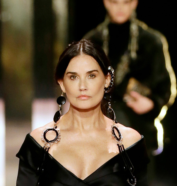 &#x3A4;&#x3BF; &#x3B4;&#x3B9;&#x3BA;&#x3B1;&#x3AF;&#x3C9;&#x3BC;&#x3B1; &#x3C4;&#x3BF;&#x3C5; ageing disgracefully