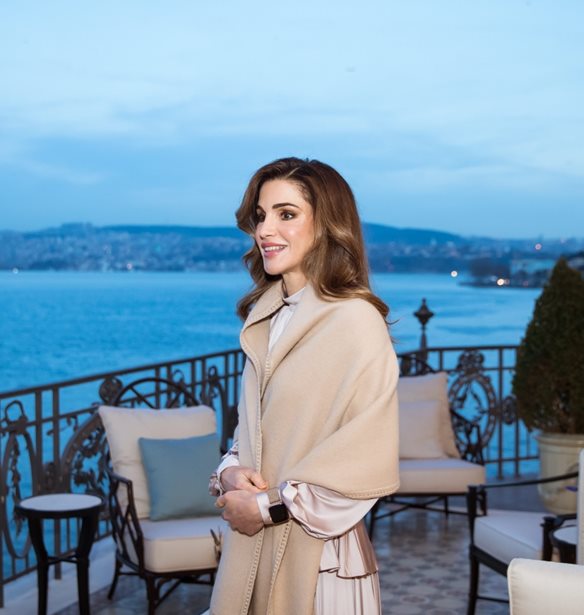 &#x39C;&#x3AD;&#x3BD;&#x3BF;&#x3BD;&#x3C4;&#x3B1;&#x3C2; &#x3C3;&#x3C4;&#x3BF; &#x3AF;&#x3B4;&#x3B9;&#x3BF; &#x3BE;&#x3B5;&#x3BD;&#x3BF;&#x3B4;&#x3BF;&#x3C7;&#x3B5;&#x3AF;&#x3BF; &#x3C3;&#x3C4;&#x3B7; &#x3A1;&#x3CC;&#x3B4;&#x3BF; &#x3BC;&#x3B5; &#x3C4;&#x3B7; &#x3B2;&#x3B1;&#x3C3;&#x3AF;&#x3BB;&#x3B9;&#x3C3;&#x3C3;&#x3B1; &#x3A1;&#x3AC;&#x3BD;&#x3B9;&#x3B1;