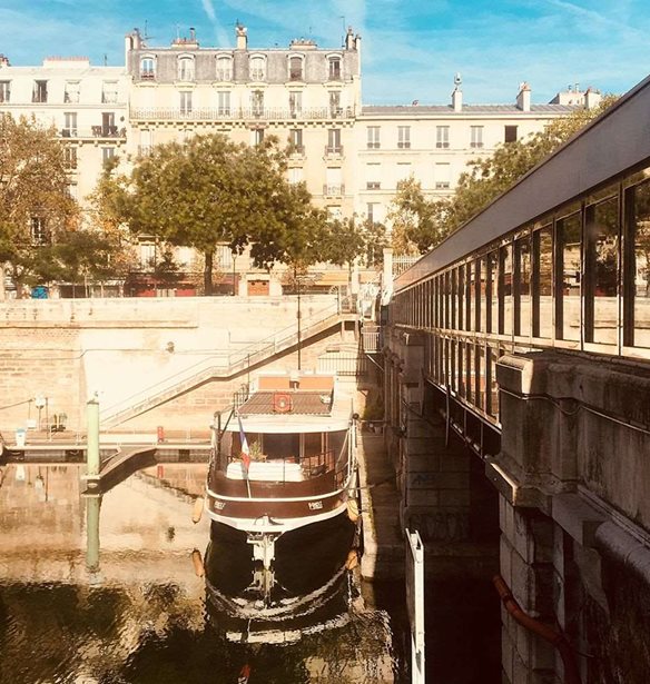 Pantin: To Brooklyn &#x3C4;&#x3BF;&#x3C5; &#x3A0;&#x3B1;&#x3C1;&#x3B9;&#x3C3;&#x3B9;&#x3BF;&#x3CD;