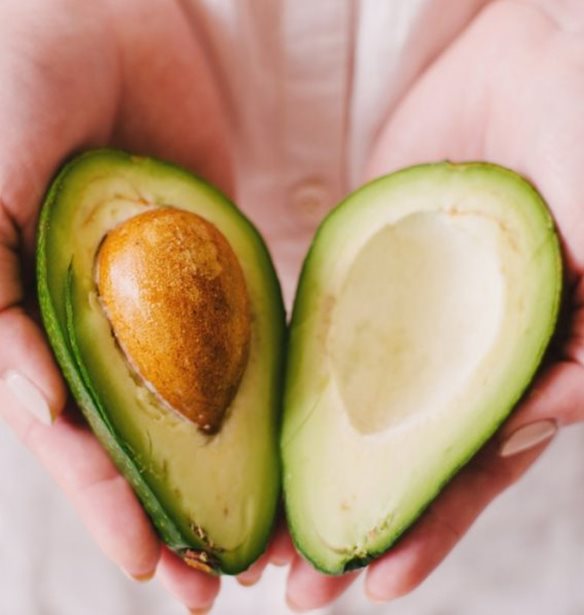 5 τροφές που θα μας κρατήσουν όμορφες στο κρύο