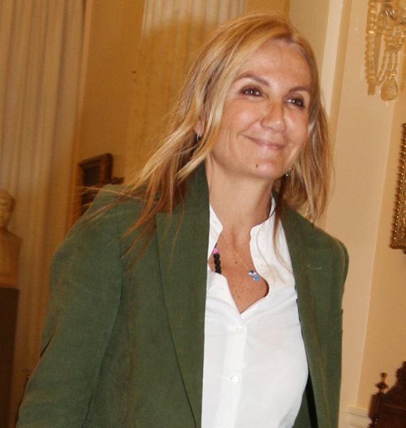 &#x397; &#x39C;&#x3B1;&#x3C1;&#x3AD;&#x3B2;&#x3B1; &#x39C;&#x3B7;&#x3C4;&#x3C3;&#x3BF;&#x3C4;&#x3AC;&#x3BA;&#x3B7; &#x3BC;&#x3B5; &#x3C0;&#x3BF;&#x3C1;&#x3C4;&#x3BF;&#x3BA;&#x3B1;&#x3BB;&#x3AF; midi &#x3C6;&#x3BF;&#x3CD;&#x3C3;&#x3C4;&#x3B1; &#x3C3;&#x3C4;&#x3B7;&#x3BD; &#x3B5;&#x3C0;&#x3AF;&#x3C3;&#x3BA;&#x3B5;&#x3C8;&#x3AE; &#x3C4;&#x3B7;&#x3C2; &#x3C3;&#x3C4;&#x3B7;&#x3BD; &#x399;&#x3BD;&#x3B4;&#x3AF;&#x3B1;