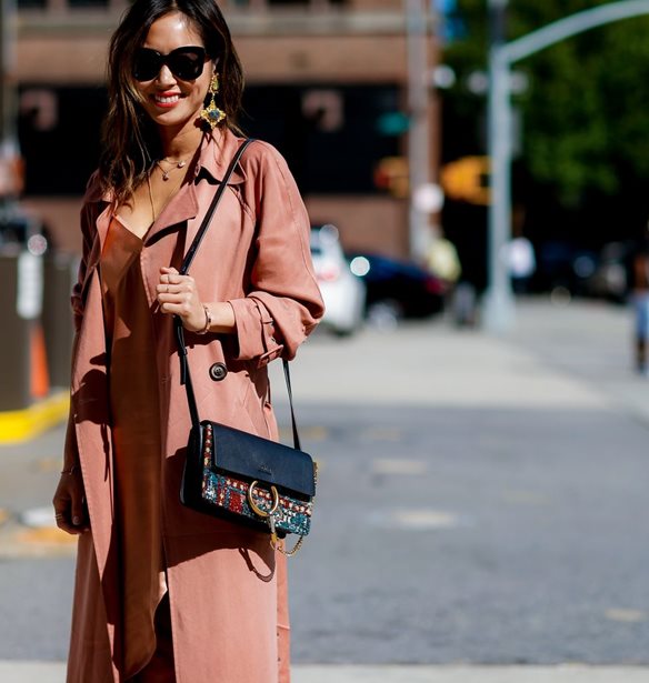 Summer jackets: Τα πανωφόρια του φετινού καλοκαιριού αποκτούν χαρακτήρα