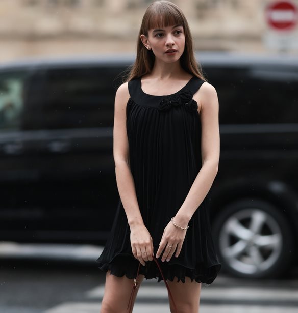 Το άνετο μίνι φόρεμα από τη Marks &amp; Spencer που θα βάλεις στα οικογενειακά τραπέζια