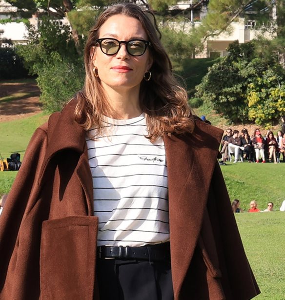 &#x397; &#x392;&#x3AF;&#x3BA;&#x3C5; &#x39A;&#x3B1;&#x3B3;&#x3B9;&#x3AC; &#x3BC;&#x3B5; &#x3BA;&#x3B1;&#x3C6;&#x3AD; &#x3BA;&#x3AC;&#x3C0;&#x3B1; &#x3BA;&#x3B1;&#x3B9; bermuda shorts &#x3C3;&#x3B5; &#x3B5;&#x3C0;&#x3AF;&#x3B4;&#x3B5;&#x3B9;&#x3BE;&#x3B7; &#x3BC;&#x3CC;&#x3B4;&#x3B1;&#x3C2;