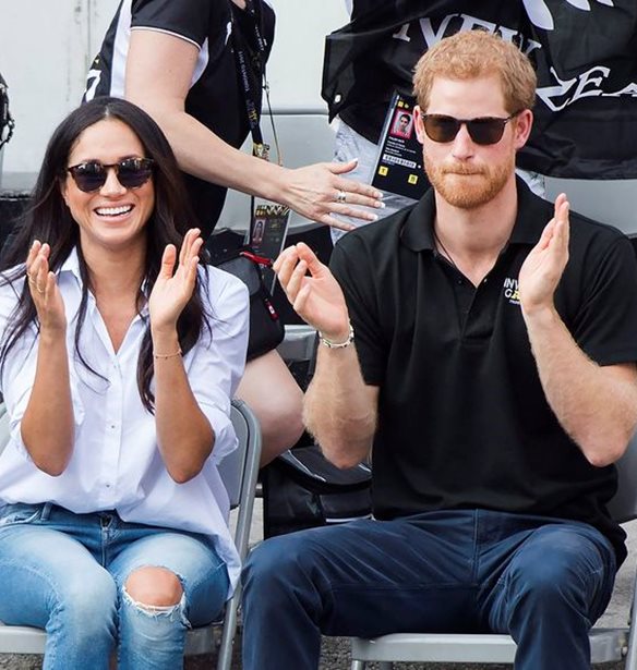 Meghan Markle | &#x397; &#x3C0;&#x3C1;&#x3CE;&#x3C4;&#x3B7; &#x3B5;&#x3BC;&#x3C6;&#x3AC;&#x3BD;&#x3B9;&#x3C3;&#x3B7; &#x3BC;&#x3B5;&#x3C4;&#x3AC; &#x3C4;&#x3B7;&#x3BD; &#x3B5;&#x3AF;&#x3B4;&#x3B7;&#x3C3;&#x3B7; &#x3C4;&#x3B7;&#x3C2; &#x3B5;&#x3B3;&#x3BA;&#x3C5;&#x3BC;&#x3BF;&#x3C3;&#x3CD;&#x3BD;&#x3B7;&#x3C2;