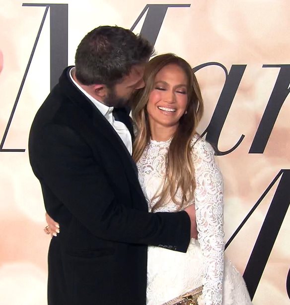 Bride over 50 | &#x3A4;&#x3BF; &quot;&#x3B2;&#x3B1;&#x3C3;&#x3B9;&#x3BB;&#x3B9;&#x3BA;&#x3CC;&quot; &#x3C4;&#x3C1;&#x3AF;&#x3C4;&#x3BF; &#x3BD;&#x3C5;&#x3C6;&#x3B9;&#x3BA;&#x3CC; beauty look &#x3C4;&#x3B7;&#x3C2; Jennifer Lopez &#x3B5;&#x3AF;&#x3BD;&#x3B1;&#x3B9; &#x3B7; &#x3B5;&#x3C0;&#x3B9;&#x3C4;&#x3BF;&#x3BC;&#x3AE; &#x3C4;&#x3B7;&#x3C2; &#x3BA;&#x3BF;&#x3BC;&#x3C8;&#x3CC;&#x3C4;&#x3B7;&#x3C4;&#x3B1;&#x3C2;