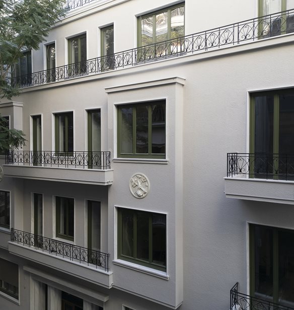 Athens Capital Suites MGallery Collection | &#x39C;&#x3AF;&#x3B1; &#x3BD;&#x3AD;&#x3B1; &#x3B5;&#x3BC;&#x3C0;&#x3B5;&#x3B9;&#x3C1;&#x3AF;&#x3B1; &#x3C0;&#x3BF;&#x3BB;&#x3C5;&#x3C4;&#x3B5;&#x3BB;&#x3BF;&#x3CD;&#x3C2; &#x3C6;&#x3B9;&#x3BB;&#x3BF;&#x3BE;&#x3B5;&#x3BD;&#x3AF;&#x3B1;&#x3C2; &#x3C3;&#x3C4;&#x3B7;&#x3BD; &#x3BA;&#x3B1;&#x3C1;&#x3B4;&#x3B9;&#x3AC; &#x3C4;&#x3B7;&#x3C2; &#x391;&#x3B8;&#x3AE;&#x3BD;&#x3B1;&#x3C2;