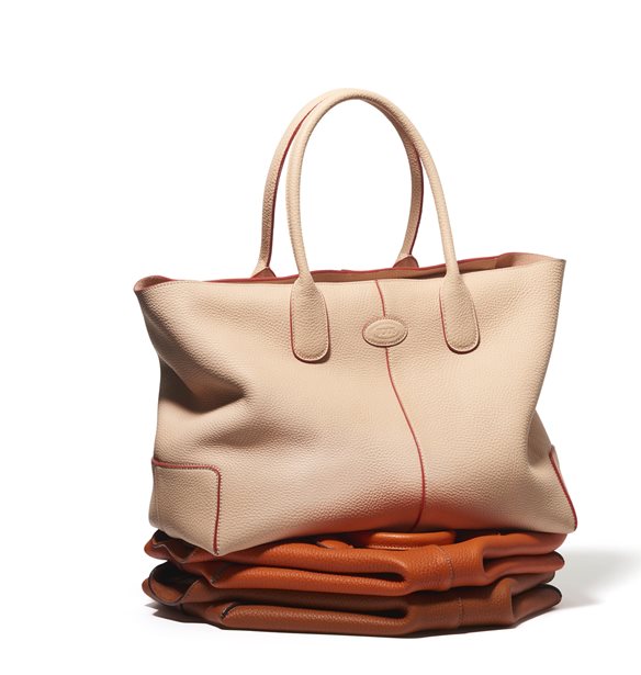 Tod&#x27;s Di Bag | &#x397; &#x3B5;&#x3BC;&#x3B2;&#x3BB;&#x3B7;&#x3BC;&#x3B1;&#x3C4;&#x3B9;&#x3BA;&#x3AE; &#x3C4;&#x3C3;&#x3AC;&#x3BD;&#x3C4;&#x3B1; &#x3C4;&#x3BF;&#x3C5; &#x3BF;&#x3AF;&#x3BA;&#x3BF;&#x3C5; &#x3B1;&#x3BD;&#x3B1;&#x3BD;&#x3B5;&#x3CE;&#x3B8;&#x3B7;&#x3BA;&#x3B5;