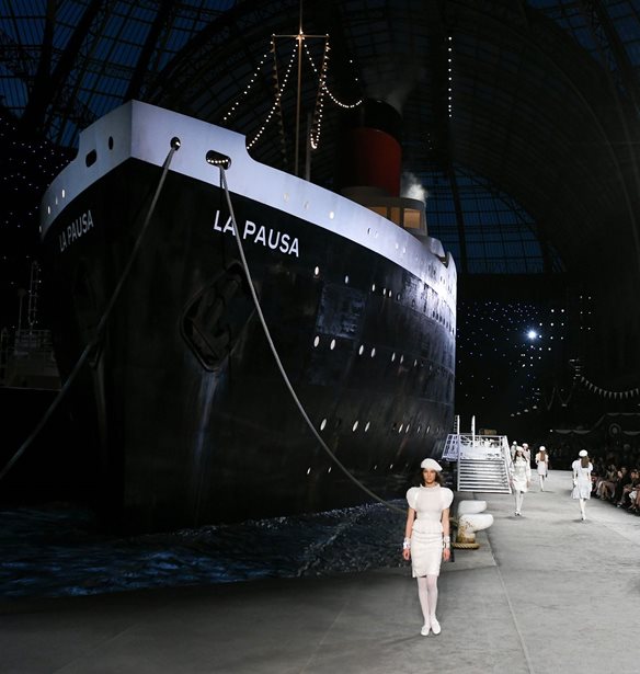 &#x3A4;&#x3B1; &#x3C0;&#x3B9;&#x3BF; &#x3B5;&#x3BD;&#x3C4;&#x3C5;&#x3C0;&#x3C9;&#x3C3;&#x3B9;&#x3B1;&#x3BA;&#x3AC; &#x3C3;&#x3BA;&#x3B7;&#x3BD;&#x3B9;&#x3BA;&#x3AC; &#x3C4;&#x3B7;&#x3C2; Chanel