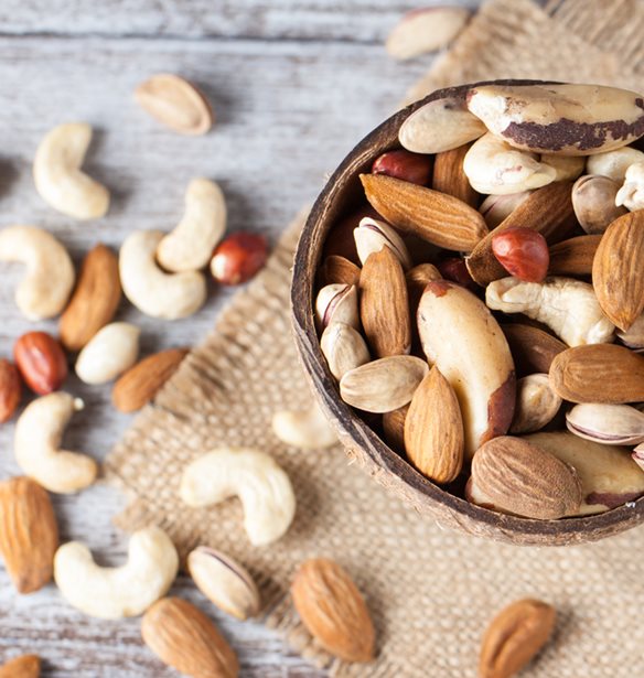 Πρωτεΐνη στη διατροφή: Τα 4 βασικά λάθη που κάνεις