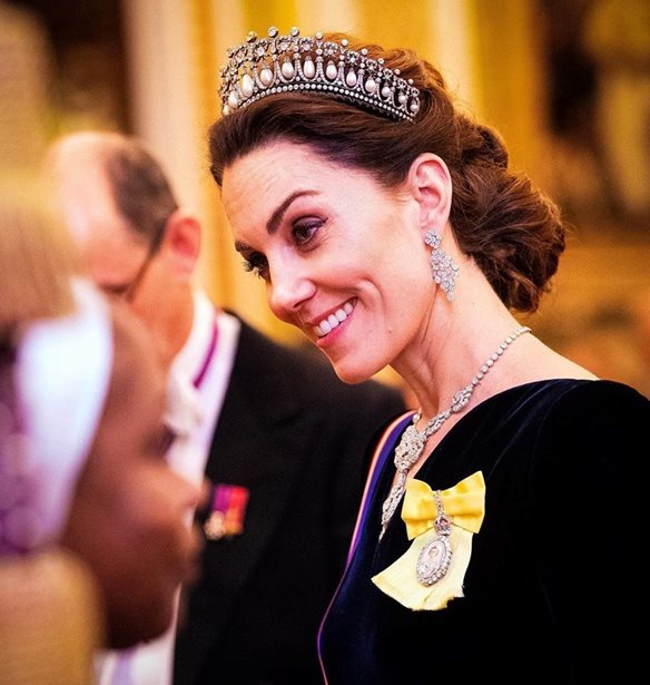 &#x39C;&#x3B5; &#x3B1;&#x3C5;&#x3C4;&#x3AE; &#x3C4;&#x3B7;&#x3BD; &#x3B5;&#x3BC;&#x3C6;&#x3AC;&#x3BD;&#x3B9;&#x3C3;&#x3B7; &#x3B7; Kate Middleton &#x3B5;&#x3AF;&#x3BD;&#x3B1;&#x3B9; &#x3B7; &#x3BD;&#x3AD;&#x3B1; &#x3B2;&#x3B1;&#x3C3;&#x3AF;&#x3BB;&#x3B9;&#x3C3;&#x3C3;&#x3B1; &#x3C0;&#x3BF;&#x3C5; &#x3B8;&#x3AD;&#x3BB;&#x3BF;&#x3C5;&#x3BC;&#x3B5;