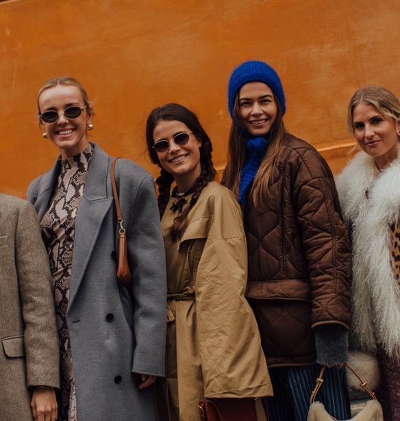 5 &#x3C3;&#x3C5;&#x3BC;&#x3B2;&#x3BF;&#x3C5;&#x3BB;&#x3AD;&#x3C2; &#x3BC;&#x3CC;&#x3B4;&#x3B1;&#x3C2; &#x3B3;&#x3B9;&#x3B1; &#x3BD;&#x3B1; &#x3BA;&#x3AC;&#x3BD;&#x3B5;&#x3B9;&#x3C2; layering &#x3C3;&#x3C4;&#x3B1; outfits &#x3C3;&#x3BF;&#x3C5;