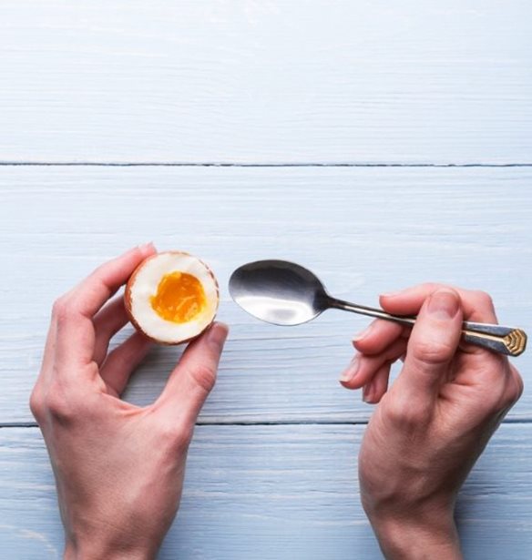 Σνακ με λιγότερες από 100 θερμίδες: Οι καλύτερες επιλογές για γλυκό, αλμυρό, λιπαρό, τραγανό σνακ