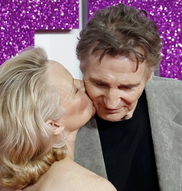 &#x3A4;&#x3BF; &#x3C3;&#x3C7;&#x3CC;&#x3BB;&#x3B9;&#x3BF; &#x3C4;&#x3BF;&#x3C5; &#x3B3;&#x3B9;&#x3BF;&#x3C5; &#x3C4;&#x3BF;&#x3C5; Liam Neeson &#x3B3;&#x3B9;&#x3B1; &#x3C4;&#x3B7; &#x3C3;&#x3C7;&#x3AD;&#x3C3;&#x3B7; &#x3C4;&#x3BF;&#x3C5; &#x3B7;&#x3B8;&#x3BF;&#x3C0;&#x3BF;&#x3B9;&#x3BF;&#x3CD; &#x3BC;&#x3B5; &#x3C4;&#x3B7; Pamela Anderson