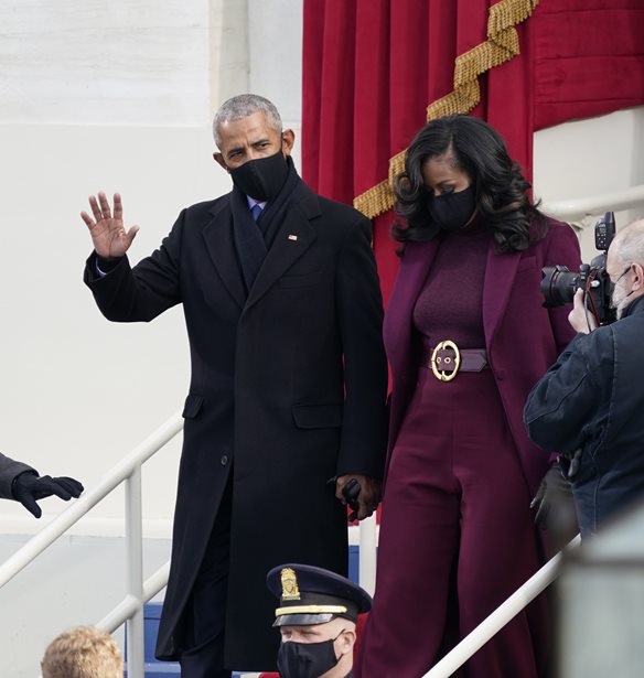 Michelle Obama | &#x3A4;&#x3BF; &#x3BC;&#x3AE;&#x3BD;&#x3C5;&#x3BC;&#x3B1; &#x3C0;&#x3AF;&#x3C3;&#x3C9; &#x3B1;&#x3C0;&#x3CC; &#x3C4;&#x3BF; look &#x3C0;&#x3BF;&#x3C5; &#x3B5;&#x3C0;&#x3AD;&#x3BB;&#x3B5;&#x3BE;&#x3B5; &#x3B3;&#x3B9;&#x3B1; &#x3C4;&#x3B7;&#x3BD; &#x3BF;&#x3C1;&#x3BA;&#x3C9;&#x3BC;&#x3BF;&#x3C3;&#x3AF;&#x3B1;