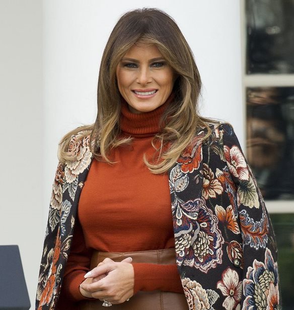 &#x397; &#x39C;elania Trump &#x3B4;&#x3B5;&#x3BD; &#x3AE;&#x3B8;&#x3B5;&#x3BB;&#x3B5; &#x3BC;&#x3B5; &#x3C4;&#x3AF;&#x3C0;&#x3BF;&#x3C4;&#x3B1; &#x3BD;&#x3B1; &#x3B3;&#x3AF;&#x3BD;&#x3B5;&#x3B9; &#x3B7; &#x3A0;&#x3C1;&#x3CE;&#x3C4;&#x3B7; &#x39A;&#x3C5;&#x3C1;&#x3AF;&#x3B1; &#x3C4;&#x3C9;&#x3BD; &#x397;&#x3A0;&#x391;