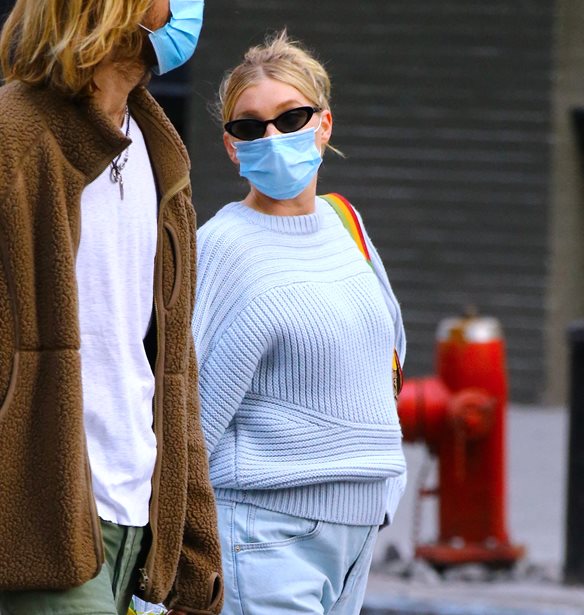 &#x3A4;&#x3BF; cosy look &#x3C4;&#x3B7;&#x3C2; Elsa Hosk