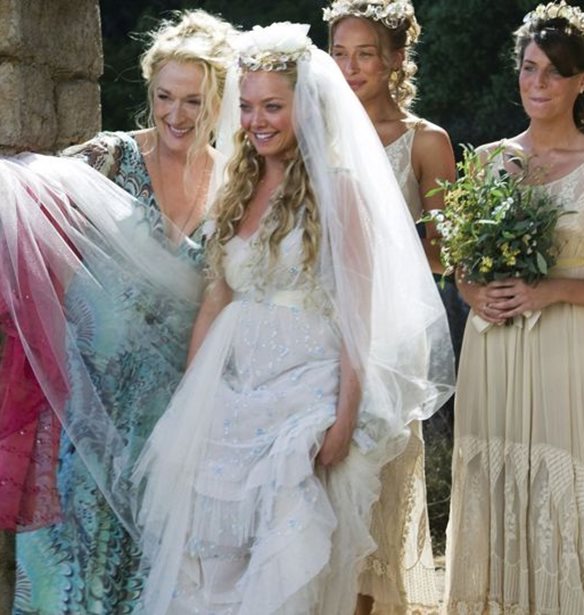 Mamma Mia: M&#x3CC;&#x3BB;&#x3B9;&#x3C2; &#x3B5;&#x3C0;&#x3B9;&#x3B2;&#x3B5;&#x3B2;&#x3B1;&#x3B9;&#x3CE;&#x3B8;&#x3B7;&#x3BA;&#x3B5; &#x3C4;&#x3BF; sequel &#x3C4;&#x3BF;&#x3C5; &#x3C0;&#x3BF;&#x3BB;&#x3C5;&#x3B1;&#x3B3;&#x3B1;&#x3C0;&#x3B7;&#x3BC;&#x3AD;&#x3BD;&#x3BF;&#x3C5; &#x3BC;&#x3B9;&#x3BF;&#x3CD;&#x3B6;&#x3B9;&#x3BA;&#x3B1;&#x3BB;