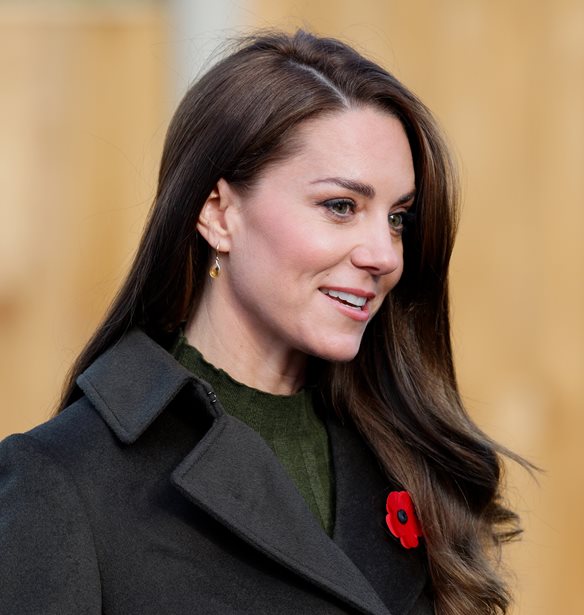 Kate Middleton| &#x3A4;&#x3BF; &#x3C3;&#x3C5;&#x3B3;&#x3BA;&#x3B9;&#x3BD;&#x3B7;&#x3C4;&#x3B9;&#x3BA;&#x3CC; &#x3BC;&#x3AE;&#x3BD;&#x3C5;&#x3BC;&#x3B1; &#x3C0;&#x3C1;&#x3BF;&#x3C2; &#x3C4;&#x3B9;&#x3C2; &#x3B1;&#x3CC;&#x3C1;&#x3B1;&#x3C4;&#x3B5;&#x3C2; &#x3C0;&#x3BB;&#x3B5;&#x3C5;&#x3C1;&#x3AD;&#x3C2; &#x3C4;&#x3B7;&#x3C2; &#x3BC;&#x3B7;&#x3C4;&#x3C1;&#x3CC;&#x3C4;&#x3B7;&#x3C4;&#x3B1;&#x3C2;