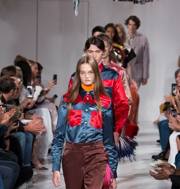 Calvin Klein Spring '18: Το αμερικάνικο πείραμα του Raf Simons