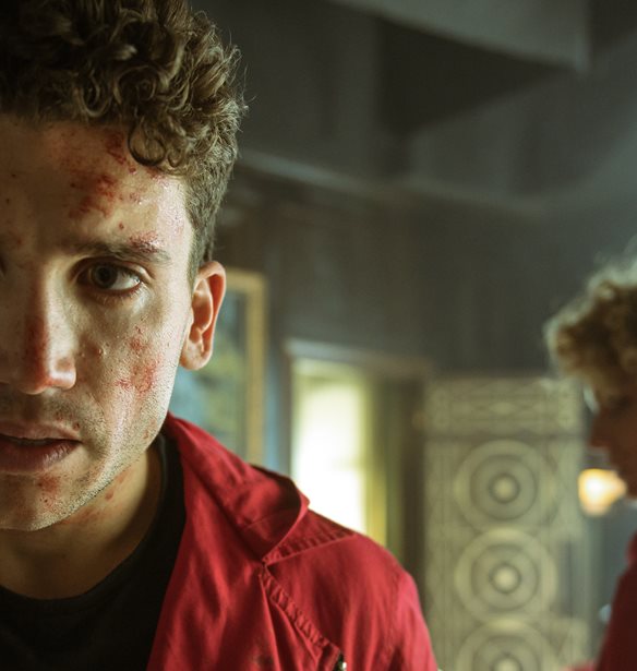 La Casa de Papel | &#x39C;&#x3CC;&#x3BB;&#x3B9;&#x3C2; &#x3BA;&#x3C5;&#x3BA;&#x3BB;&#x3BF;&#x3C6;&#x3CC;&#x3C1;&#x3B7;&#x3C3;&#x3B5; &#x3C4;&#x3BF; &#x3C4;&#x3C1;&#x3AD;&#x3B9;&#x3BB;&#x3B5;&#x3C1; &#x3BA;&#x3B1;&#x3B9; &#x3B7; &#x3B7;&#x3BC;&#x3B5;&#x3C1;&#x3BF;&#x3BC;&#x3B7;&#x3BD;&#x3AF;&#x3B1; &#x3C0;&#x3C1;&#x3BF;&#x3B2;&#x3BF;&#x3BB;&#x3AE;&#x3C2; &#x3C4;&#x3BF;&#x3C5; 5&#x3BF;&#x3C5; &#x3BA;&#x3CD;&#x3BA;&#x3BB;&#x3BF;&#x3C5;