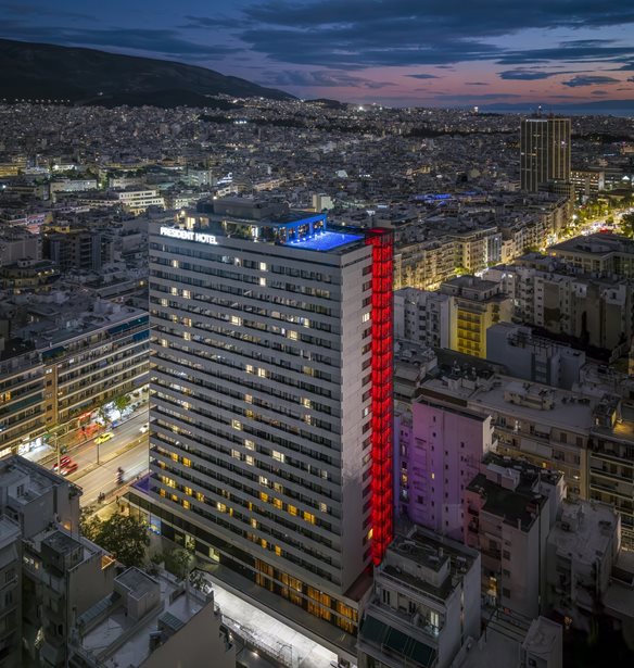 Το αθηναϊκό ξενοδοχείο που κινείται στον ρυθμό της πόλης