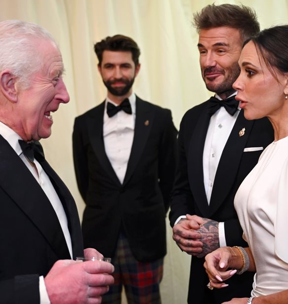 &#x38C;&#x3C4;&#x3B1;&#x3BD; &#x3BF; &#x3B2;&#x3B1;&#x3C3;&#x3B9;&#x3BB;&#x3B9;&#x3AC;&#x3C2; &#x39A;&#x3AC;&#x3C1;&#x3BF;&#x3BB;&#x3BF;&#x3C2; &#x3C3;&#x3C5;&#x3BD;&#x3AC;&#x3BD;&#x3C4;&#x3B7;&#x3C3;&#x3B5; &#x3C4;&#x3BF;&#x3C5;&#x3C2; Beckhams