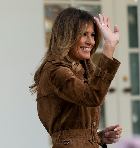 &#x39C;&#x3AF;&#x3B1; &#x3BD;&#x3AD;&#x3B1; &#x3B2;&#x3B9;&#x3BF;&#x3B3;&#x3C1;&#x3B1;&#x3C6;&#x3AF;&#x3B1; &#x3C1;&#x3AF;&#x3C7;&#x3BD;&#x3B5;&#x3B9; &#x3C6;&#x3C9;&#x3C2; &#x3C3;&#x3C4;&#x3B7;&#x3BD; &#x3C0;&#x3C1;&#x3BF;&#x3C3;&#x3C9;&#x3C0;&#x3B9;&#x3BA;&#x3AE; &#x3B6;&#x3C9;&#x3AE; &#x3C4;&#x3B7;&#x3C2; Melania Trump