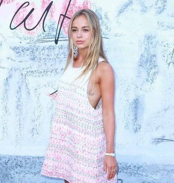 H Lady Amelia Windsor &#x3C5;&#x3B9;&#x3BF;&#x3B8;&#x3AD;&#x3C4;&#x3B7;&#x3C3;&#x3B5; &#x3BC;&#x3AF;&#x3B1; &#x3B1;&#x3C0;&#x3CC; &#x3C4;&#x3B9;&#x3C2; &#x3C0;&#x3B9;&#x3BF; hot &#x3C4;&#x3AC;&#x3C3;&#x3B5;&#x3B9;&#x3C2; &#x3C4;&#x3B7;&#x3C2; &#x3C3;&#x3B5;&#x3B6;&#x3CC;&#x3BD; &#x3BA;&#x3B1;&#x3B9; &#x3AD;&#x3C3;&#x3C4;&#x3B5;&#x3B9;&#x3BB;&#x3B5; &#x3AD;&#x3BD;&#x3B1; &#x3C3;&#x3B7;&#x3BC;&#x3B1;&#x3BD;&#x3C4;&#x3B9;&#x3BA;&#x3CC; &#x3BC;&#x3AE;&#x3BD;&#x3C5;&#x3BC;&#x3B1;