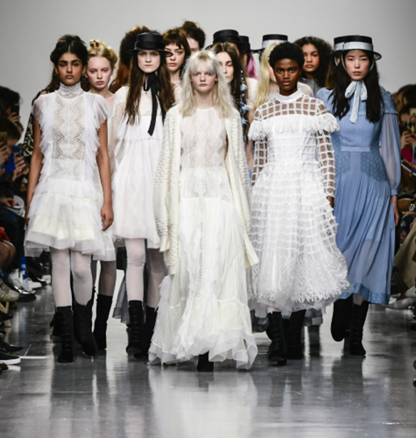 &#x397; &#x395;&#x3B2;&#x3B4;&#x3BF;&#x3BC;&#x3AC;&#x3B4;&#x3B1; &#x39C;&#x3CC;&#x3B4;&#x3B1;&#x3C2; &#x3C4;&#x3BF;&#x3C5; &#x39B;&#x3BF;&#x3BD;&#x3B4;&#x3AF;&#x3BD;&#x3BF;&#x3C5; &#x3C0;&#x3C1;&#x3CC;&#x3BA;&#x3B5;&#x3B9;&#x3C4;&#x3B1;&#x3B9; &#x3BD;&#x3B1; &#x3B3;&#x3AF;&#x3BD;&#x3B5;&#x3B9; &#x3BC;&#x3AD;&#x3C3;&#x3C9; live streaming