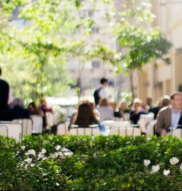 #Tidbits *: Dinner in the City