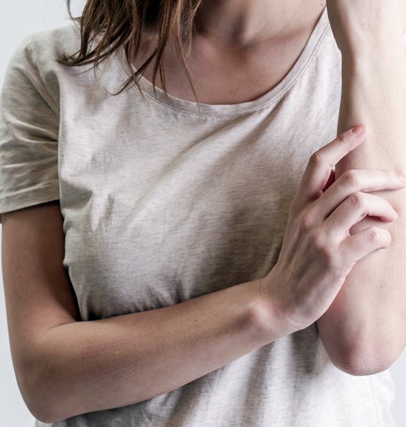 Τι χειροτερεύει τα νύχια και το δέρμα με ψωρίαση;