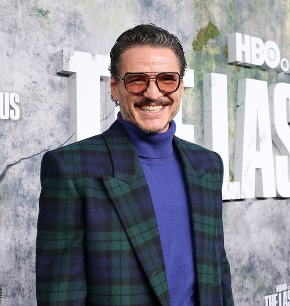 Pedro Pascal | &#x3A4;&#x3B9; &#x3B1;&#x3C0;&#x3AC;&#x3BD;&#x3C4;&#x3B7;&#x3C3;&#x3B5; &#x3B3;&#x3B9;&#x3B1; &#x3C4;&#x3B9;&#x3C2; &#x3C6;&#x3AE;&#x3BC;&#x3B5;&#x3C2; &#x3C0;&#x3BF;&#x3C5; &#x3C4;&#x3BF;&#x3BD; &#x3B8;&#x3AD;&#x3BB;&#x3BF;&#x3C5;&#x3BD; &#x3B6;&#x3B5;&#x3C5;&#x3B3;&#x3AC;&#x3C1;&#x3B9; &#x3BC;&#x3B5; &#x3C4;&#x3B7;&#x3BD; Jennifer Aniston