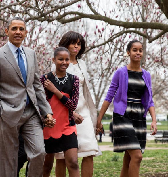 &#x39F;&#x3B9; Obamas &#x3B1;&#x3B3;&#x3CC;&#x3C1;&#x3B1;&#x3C3;&#x3B1;&#x3BD; &#x3C3;&#x3C0;&#x3AF;&#x3C4;&#x3B9; 11,75 &#x3B5;&#x3BA;. &#x3B4;&#x3BF;&#x3BB;&#x3B1;&#x3C1;&#x3AF;&#x3C9;&#x3BD; &#x3C3;&#x3C4;&#x3BF; &#x3BD;&#x3B7;&#x3C3;&#x3AF; Martha&#x2019;s Vineyard