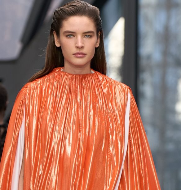 Η σύγχρονη μυθολογία του οίκου Calvin Klein μέσα από την FW 2026-2027 συλλογή