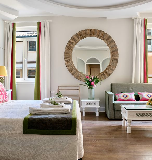 Liston Suites &amp; Garden Suites