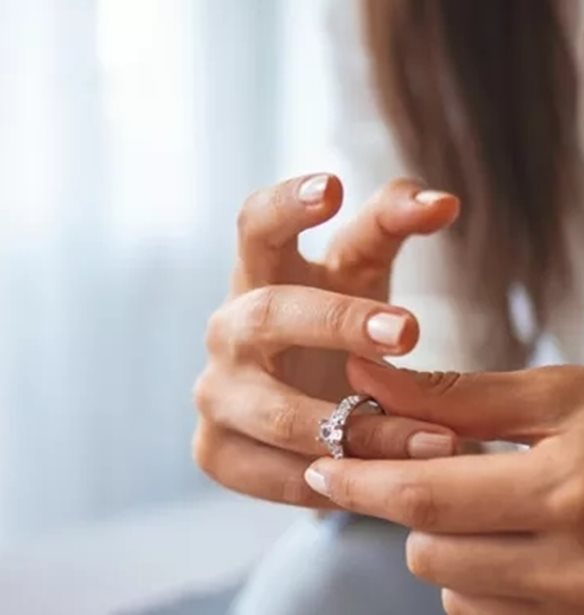 &#x3A0;&#x3CE;&#x3C2; &#x3AD;&#x3BD;&#x3B1;&#x3C2; &#x3C7;&#x3C9;&#x3C1;&#x3B9;&#x3C3;&#x3BC;&#x3CC;&#x3C2; &#x3BC;&#x3C0;&#x3BF;&#x3C1;&#x3B5;&#x3AF; &#x3BD;&#x3B1; &#x3B5;&#x3C0;&#x3B7;&#x3C1;&#x3B5;&#x3AC;&#x3C3;&#x3B5;&#x3B9; &#x3C4;&#x3B7;&#x3BD; &#x3C5;&#x3B3;&#x3B5;&#x3AF;&#x3B1; &#x3BC;&#x3B1;&#x3C2;