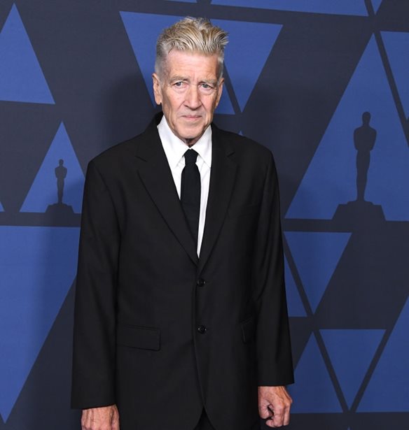 David Lynch | &#x388;&#x3C6;&#x3C5;&#x3B3;&#x3B5; &#x3B1;&#x3C0;&#x3CC; &#x3C4;&#x3B7; &#x3B6;&#x3C9;&#x3AE; &#x3BF; &#x3C3;&#x3BA;&#x3B7;&#x3BD;&#x3BF;&#x3B8;&#x3AD;&#x3C4;&#x3B7;&#x3C2; &#x3C4;&#x3BF;&#x3C5; Twin Peaks &#x3BA;&#x3B1;&#x3B9; &#x3C4;&#x3BF;&#x3C5; Mulholland Drive