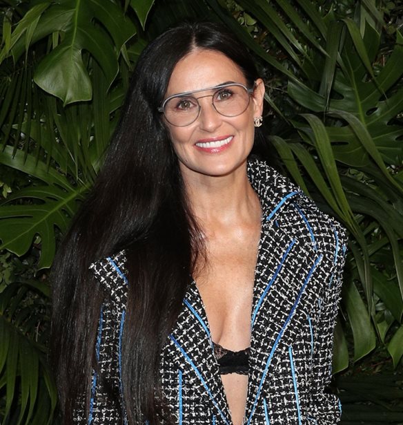 &#x397; Demi Moore &#x3C3;&#x3B5; &#x3B1;&#x3C4;&#x3B5;&#x3BB;&#x3B9;&#x3AD; &#x395;&#x3BB;&#x3BB;&#x3AE;&#x3BD;&#x3C9;&#x3BD; &#x3C3;&#x3C7;&#x3B5;&#x3B4;&#x3B9;&#x3B1;&#x3C3;&#x3C4;&#x3CE;&#x3BD;