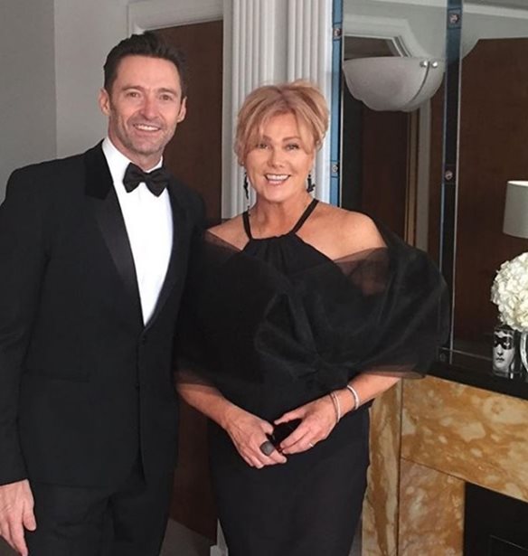 Hugh Jackman | &#x391;&#x3C0;&#x3BF;&#x3BA;&#x3AC;&#x3BB;&#x3C5;&#x3C8;&#x3B5; &#x3C4;&#x3BF; &#x3BC;&#x3C5;&#x3C3;&#x3C4;&#x3B9;&#x3BA;&#x3CC; &#x3C4;&#x3BF;&#x3C5; &#x3BC;&#x3B1;&#x3BA;&#x3C1;&#x3BF;&#x3C7;&#x3C1;&#x3CC;&#x3BD;&#x3B9;&#x3BF;&#x3C5; &#x3B3;&#x3AC;&#x3BC;&#x3BF;&#x3C5; &#x3C4;&#x3BF;&#x3C5;!