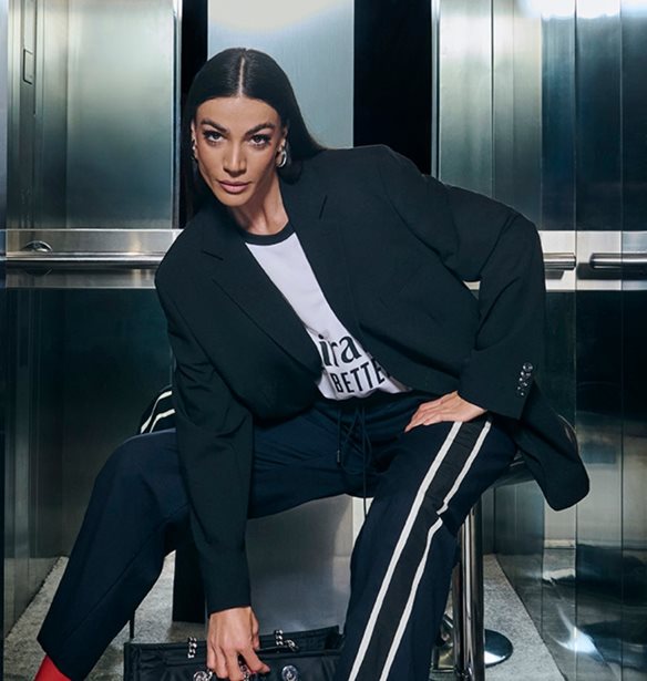 &quot;Fashion in Motion&quot; | &#x397; &#x389;&#x3B2;&#x3B7; &#x391;&#x3B4;&#x3AC;&#x3BC;&#x3BF;&#x3C5; &#x3BA;&#x3B1;&#x3B9; &#x3BF; &#x39A;&#x3CE;&#x3C3;&#x3C4;&#x3B1;&#x3C2; &#x39C;&#x3B1;&#x3C1;&#x3C4;&#x3AC;&#x3BA;&#x3B7;&#x3C2; &#x3B5;&#x3AF;&#x3BD;&#x3B1;&#x3B9; &#x3C4;&#x3B1; &#x3BD;&#x3AD;&#x3B1; &#x3C0;&#x3C1;&#x3CC;&#x3C3;&#x3C9;&#x3C0;&#x3B1; &#x3C4;&#x3B7;&#x3C2; &#x3BA;&#x3B1;&#x3BC;&#x3C0;&#x3AC;&#x3BD;&#x3B9;&#x3B1;&#x3C2; &#x3C4;&#x3B7;&#x3C2; Haralas