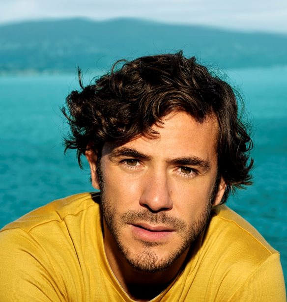 Jack Savoretti | &#x3A3;&#x3C5;&#x3BD;&#x3AD;&#x3BD;&#x3C4;&#x3B5;&#x3C5;&#x3BE;&#x3B7; &#x3BC;&#x3B5; &#x3C4;&#x3BF;&#x3BD; &#x39D;&#x3BF; 1 crooner &#x3C4;&#x3B7;&#x3C2; indie pop