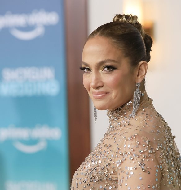 Jennifer Lopez | &#x391;&#x3C0;&#x3BF;&#x3BA;&#x3AC;&#x3BB;&#x3C5;&#x3C8;&#x3B5; &#x3C4;&#x3B7;&#x3BD; &#x3B7;&#x3BC;&#x3B5;&#x3C1;&#x3BF;&#x3BC;&#x3B7;&#x3BD;&#x3AF;&#x3B1; &#x3C0;&#x3BF;&#x3C5; &#x3C0;&#x3B5;&#x3C1;&#x3AF;&#x3BC;&#x3B5;&#x3BD;&#x3B1;&#x3BD; &#x3CC;&#x3BB;&#x3BF;&#x3B9; &#x3BF;&#x3B9; &#x3B8;&#x3B1;&#x3C5;&#x3BC;&#x3B1;&#x3C3;&#x3C4;&#x3AD;&#x3C2; &#x3C4;&#x3B7;&#x3C2;