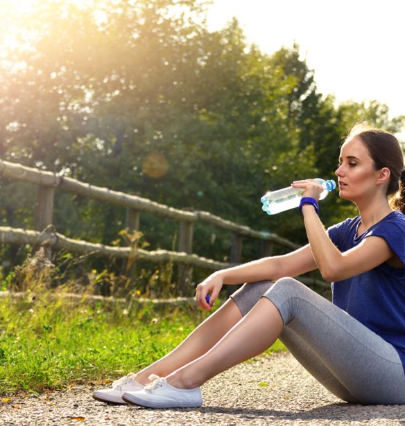 6 λάθη που κάνεις στον τρόπο ζωής σου και παίρνεις βάρος (ούτε που τα φανταζόσουν)